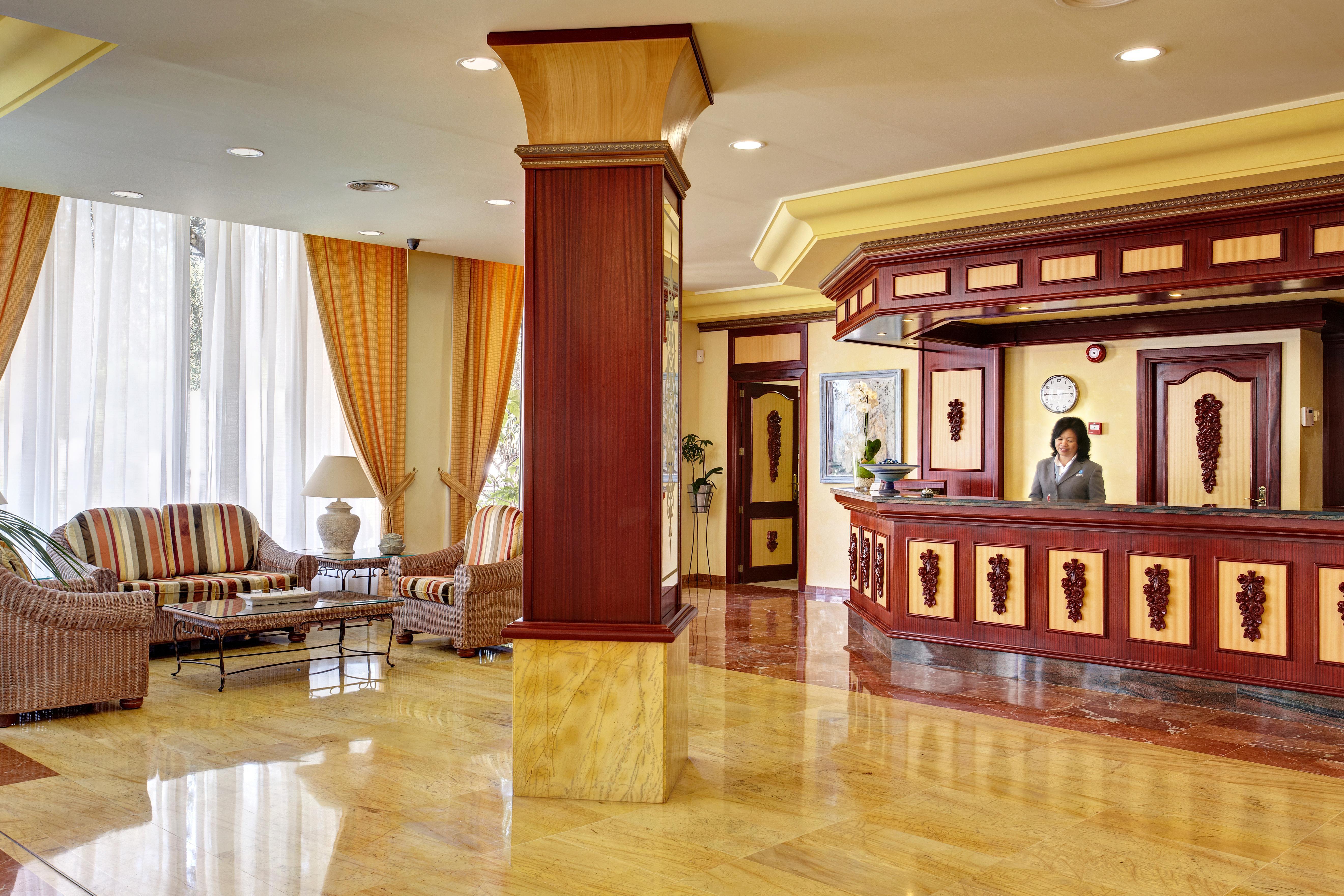 Grupotel Santa Eularia & Spa - Adults Only Santa Eularia des Riu Ngoại thất bức ảnh