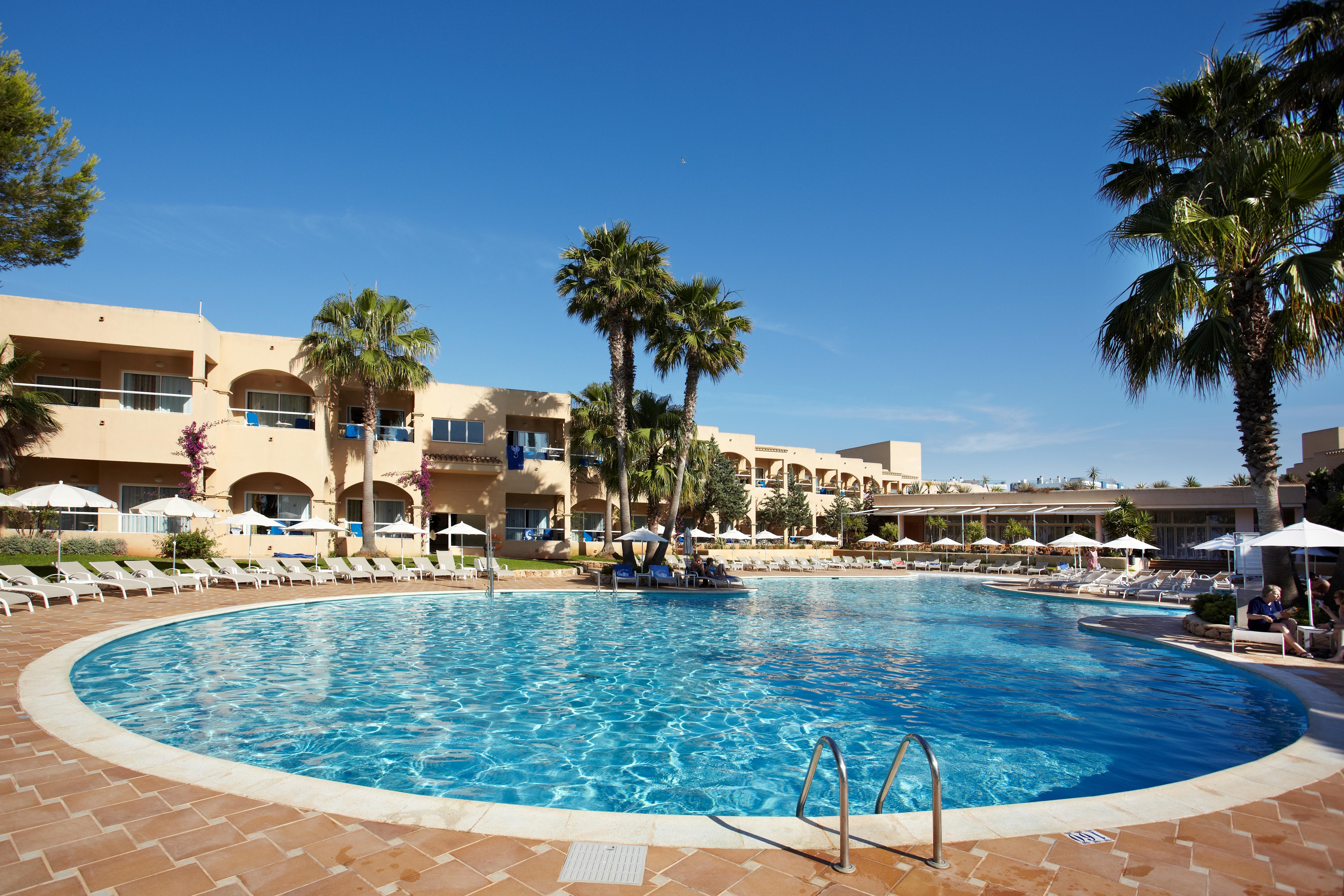 Grupotel Santa Eularia & Spa - Adults Only Santa Eularia des Riu Ngoại thất bức ảnh