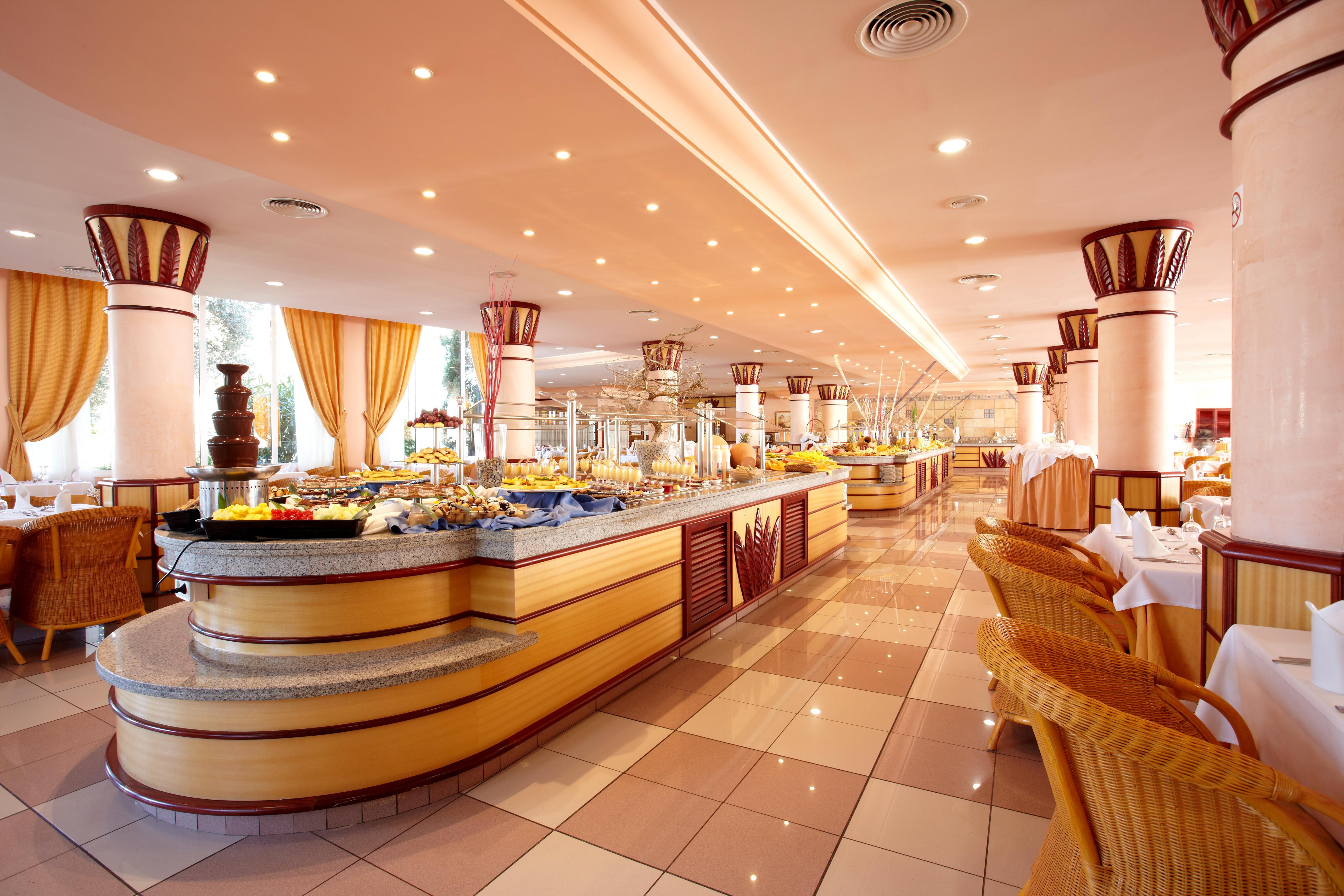 Grupotel Santa Eularia & Spa - Adults Only Santa Eularia des Riu Ngoại thất bức ảnh