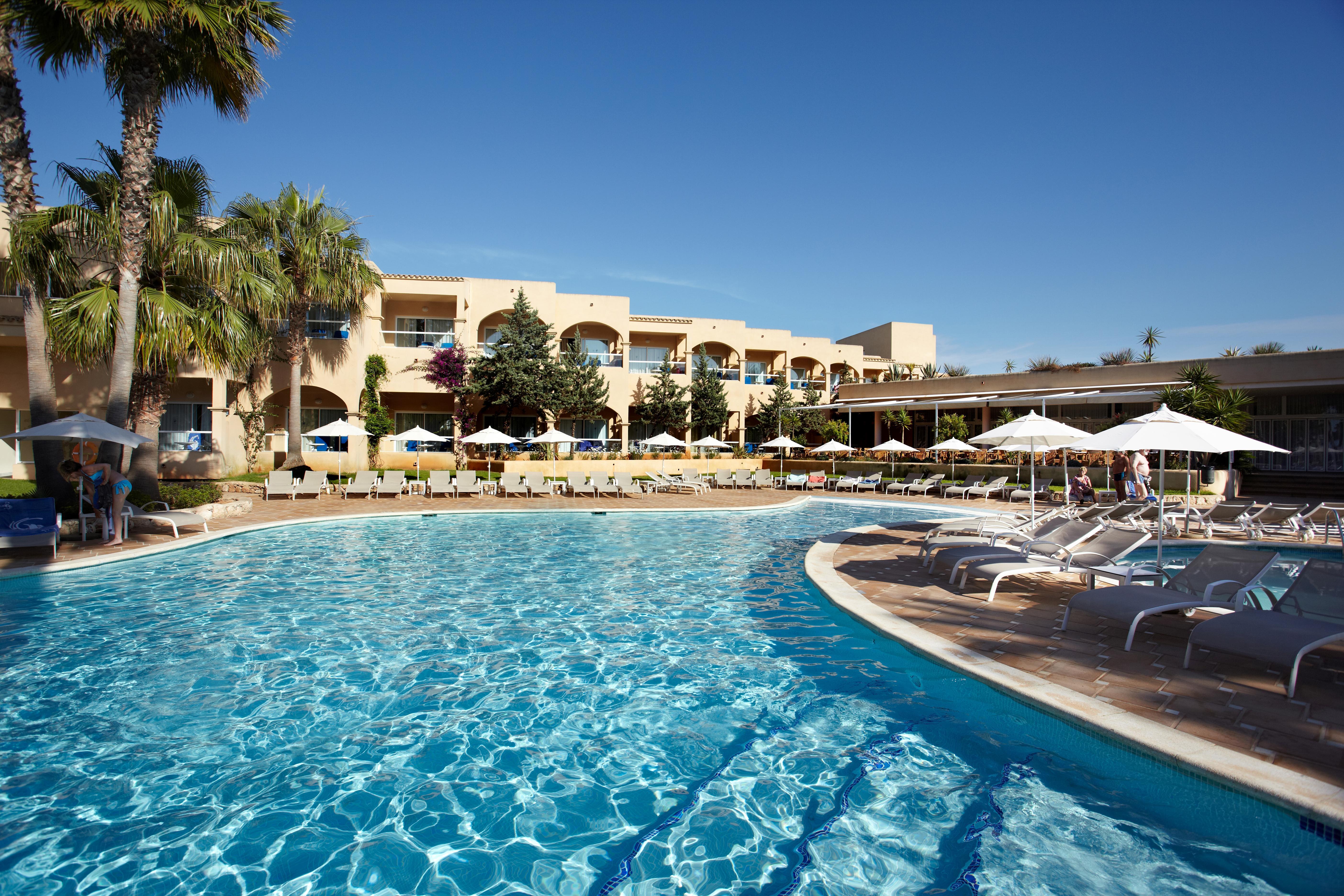 Grupotel Santa Eularia & Spa - Adults Only Santa Eularia des Riu Ngoại thất bức ảnh