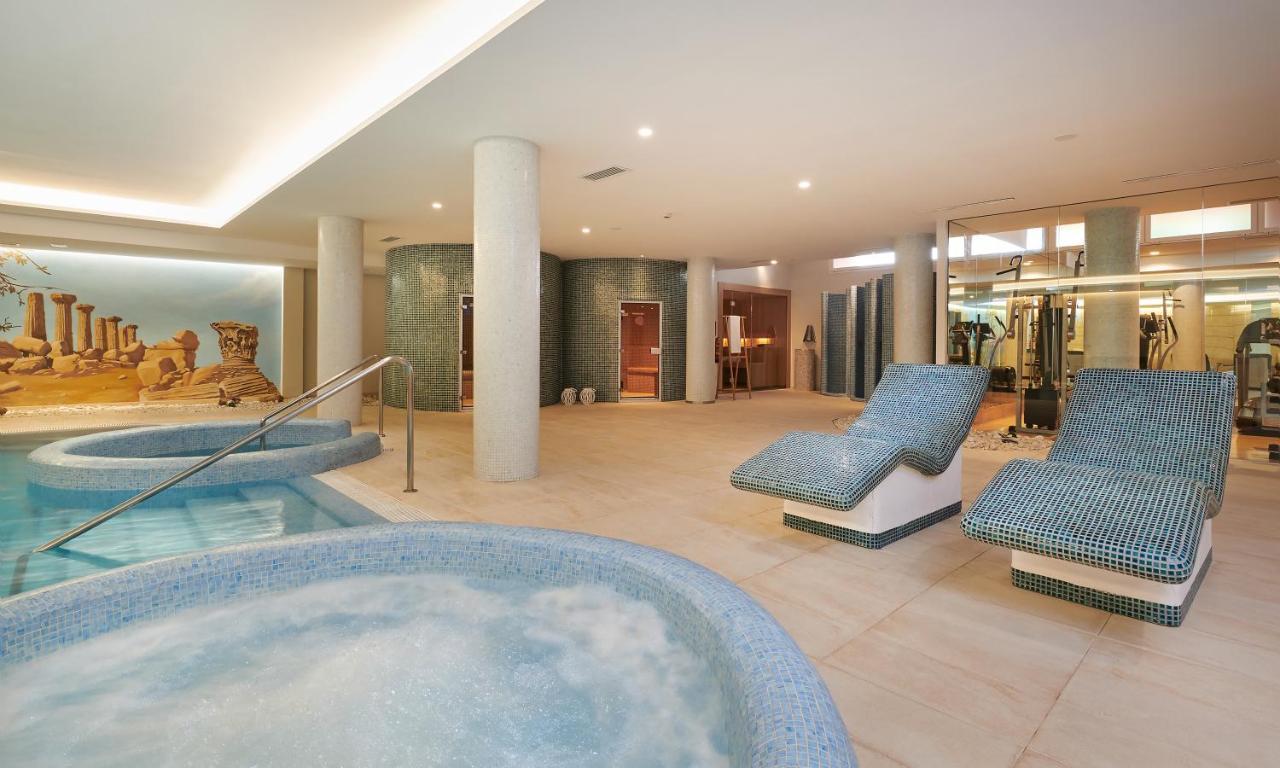 Grupotel Santa Eularia & Spa - Adults Only Santa Eularia des Riu Ngoại thất bức ảnh