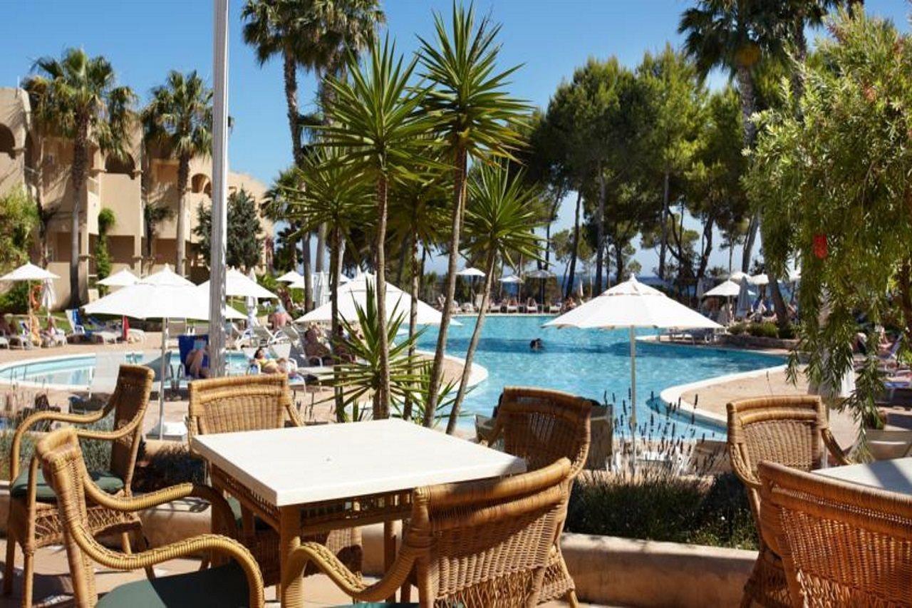 Grupotel Santa Eularia & Spa - Adults Only Santa Eularia des Riu Ngoại thất bức ảnh